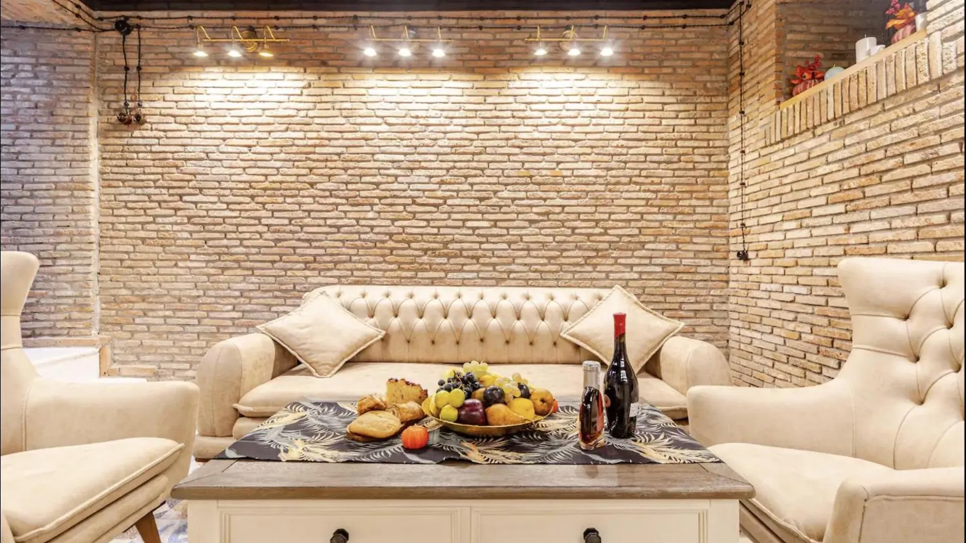 Luxury Home In Old Tbilisi With Terrace Apartment