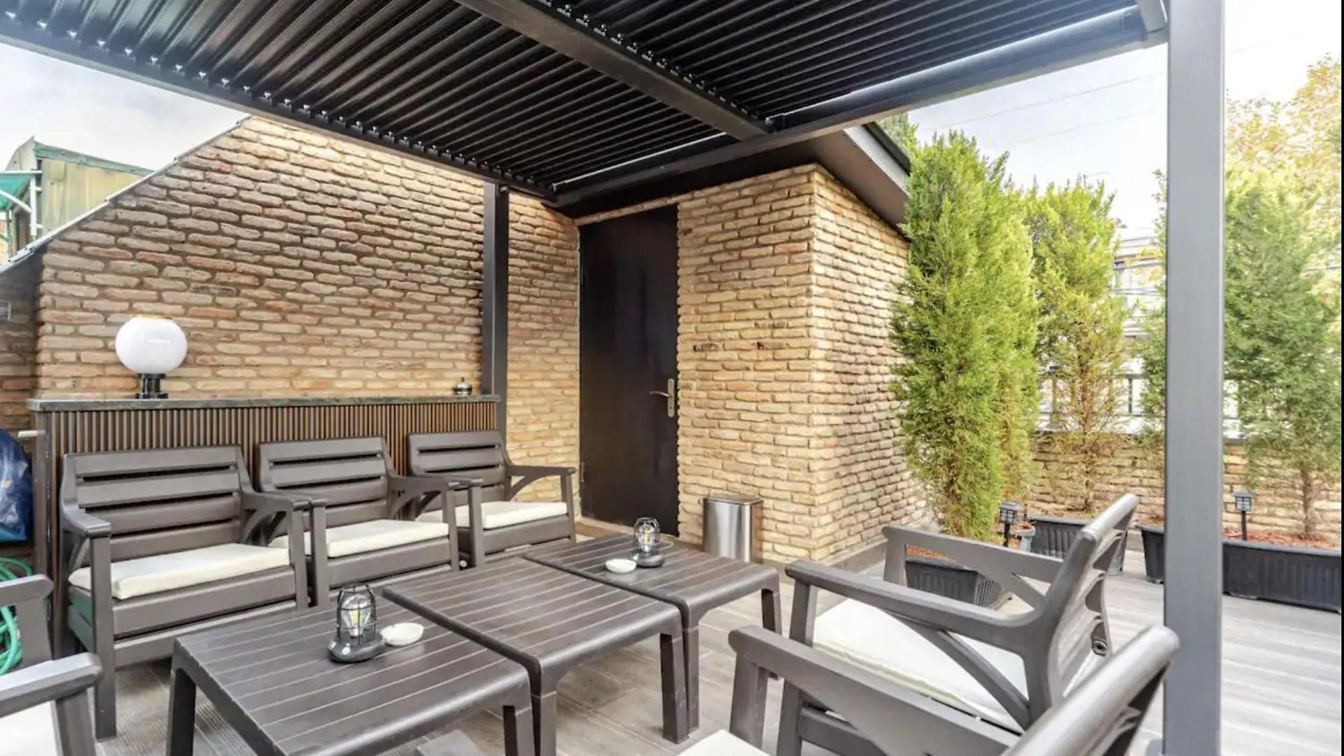 Luxury Home In Old Tbilisi With Terrace 0*,
